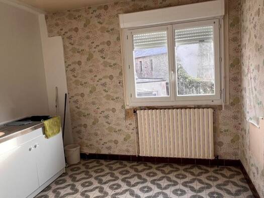 Immeuble à vendre 180 200 € 152 m² Ouest Carhaix-Plouguer 29270