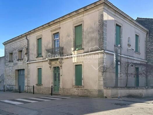 Maison à vendre 588 000 € 9 pièces 6 chambres 250 m² 435 m² de terrain Beaulieu 34160