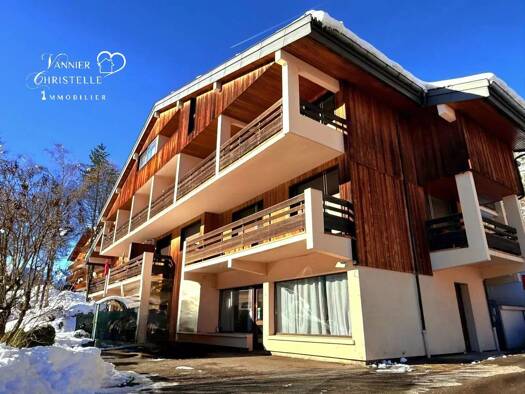 Appartement à vendre 220 000 € 2 pièces 1 chambre 53,8 m² Étage 3/3 Richebourg 62136