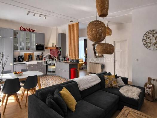 Appartement à vendre 235 000 € 5 pièces 4 chambres 129 m² Sud Ouest Canohès 66680