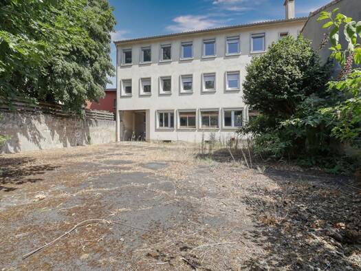 Espace bureau à vendre 230 000 € 575 m² de bureaux divisible à partir de 575 m² Mazamet 81200