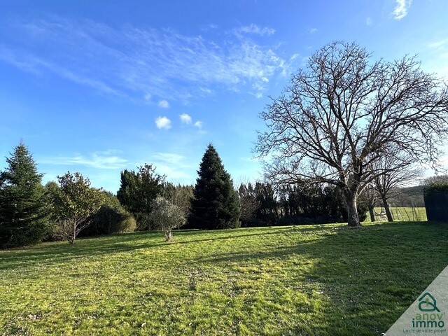 Maison à vendre, 337m², SAINT PIERRE DE CHANDIEU