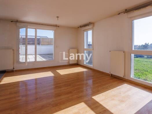 Appartement à vendre - Première occupation 129 150 € 4 pièces 3 chambres 75,3 m² Étage 2/2 Sud Anzin 59410