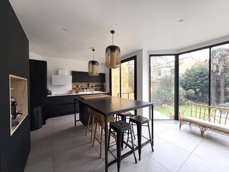 Maison à vendre, 220m², BORDEAUX