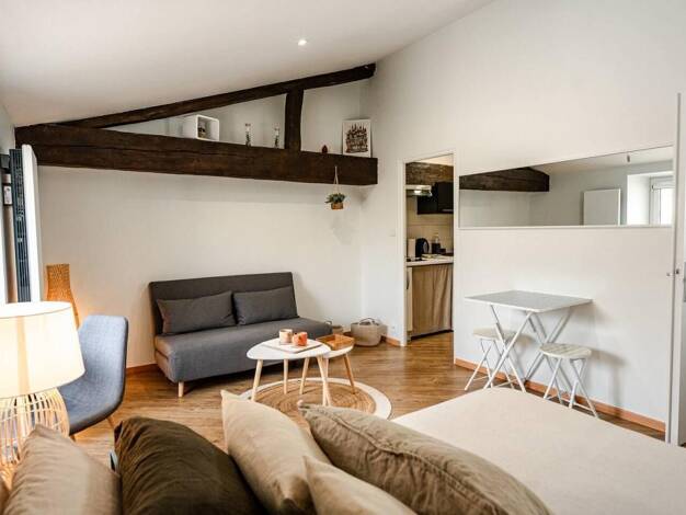 Appartement à vendre 182 000 € 1 pièce 25,7 m² 2 étages Centre Ville La Rochelle 17000