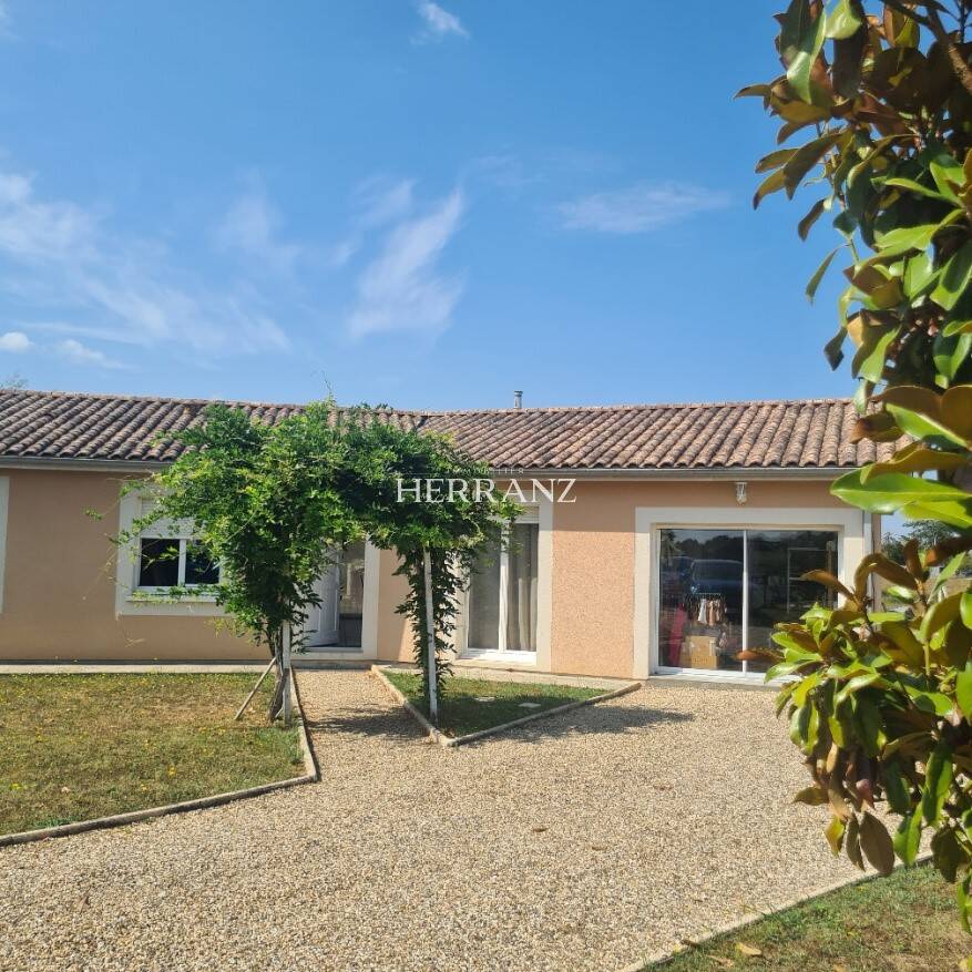 Maison à vendre, 107m², PORCHERES