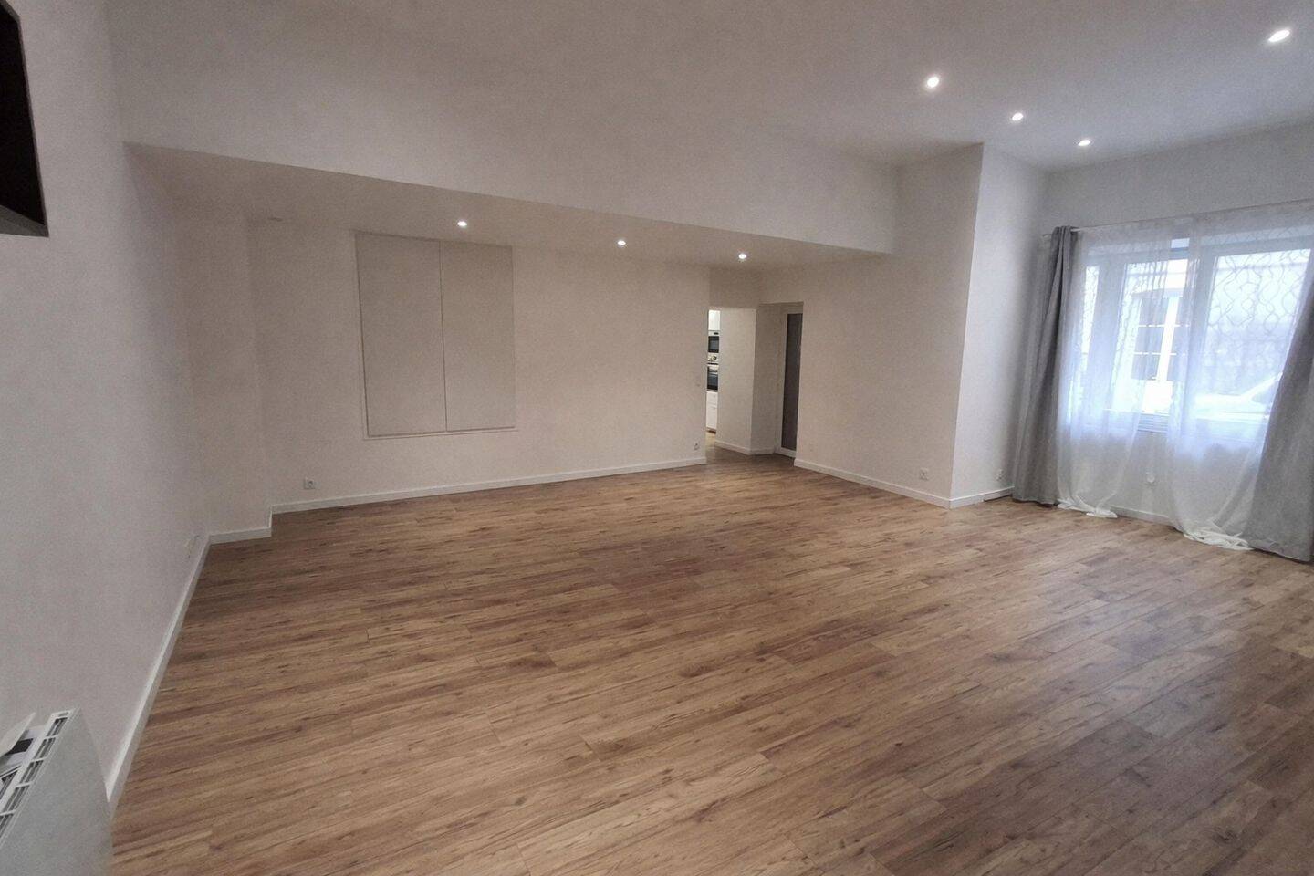 Maison à vendre, 76m², DOLE