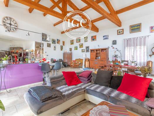 Maison de plain-pied à vendre 730 000 € 5 pièces 3 chambres 180 m² 1 700 m² de terrain Ensuès-la-Redonne 13820