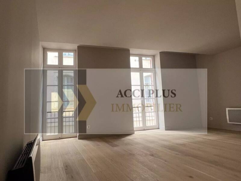 Maison à louer, 33m², NIMES