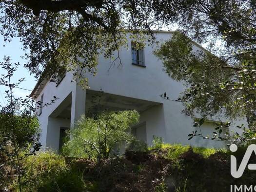 Maison à vendre 560 000 € 6 pièces 5 chambres 154 m² 913 m² de terrain Sari-Solenzara 20145