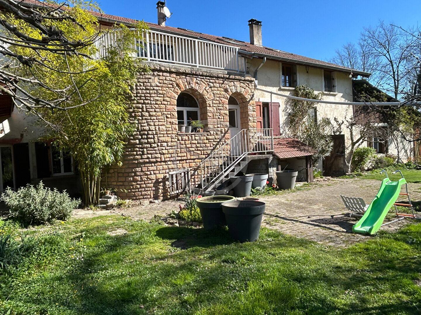 Maison à vendre, 250m², SAINT SIMEON DE BRESSIEUX