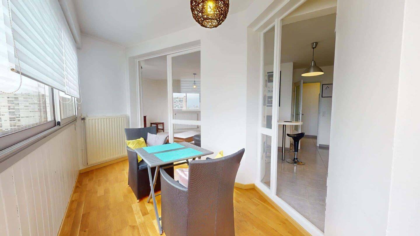 Room in Avenue Salvador Allende, Villeurbanne for 98 m² with 3 b — 18