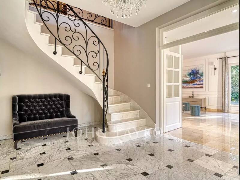 Maison à vendre, 562m², CHANTILLY