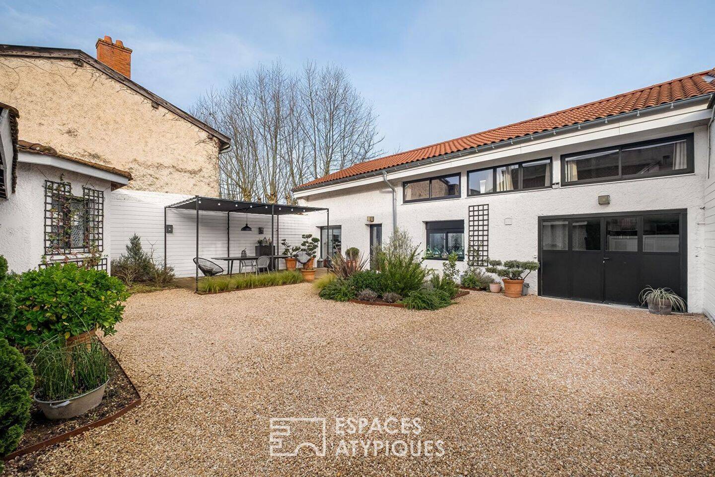 Maison à vendre, 220m², LA TOUR DE SALVAGNY