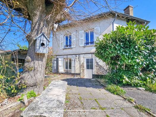 Maison à vendre 149 000 € 5 pièces 4 chambres 201 m² 1 192 m² de terrain Boyer 71700