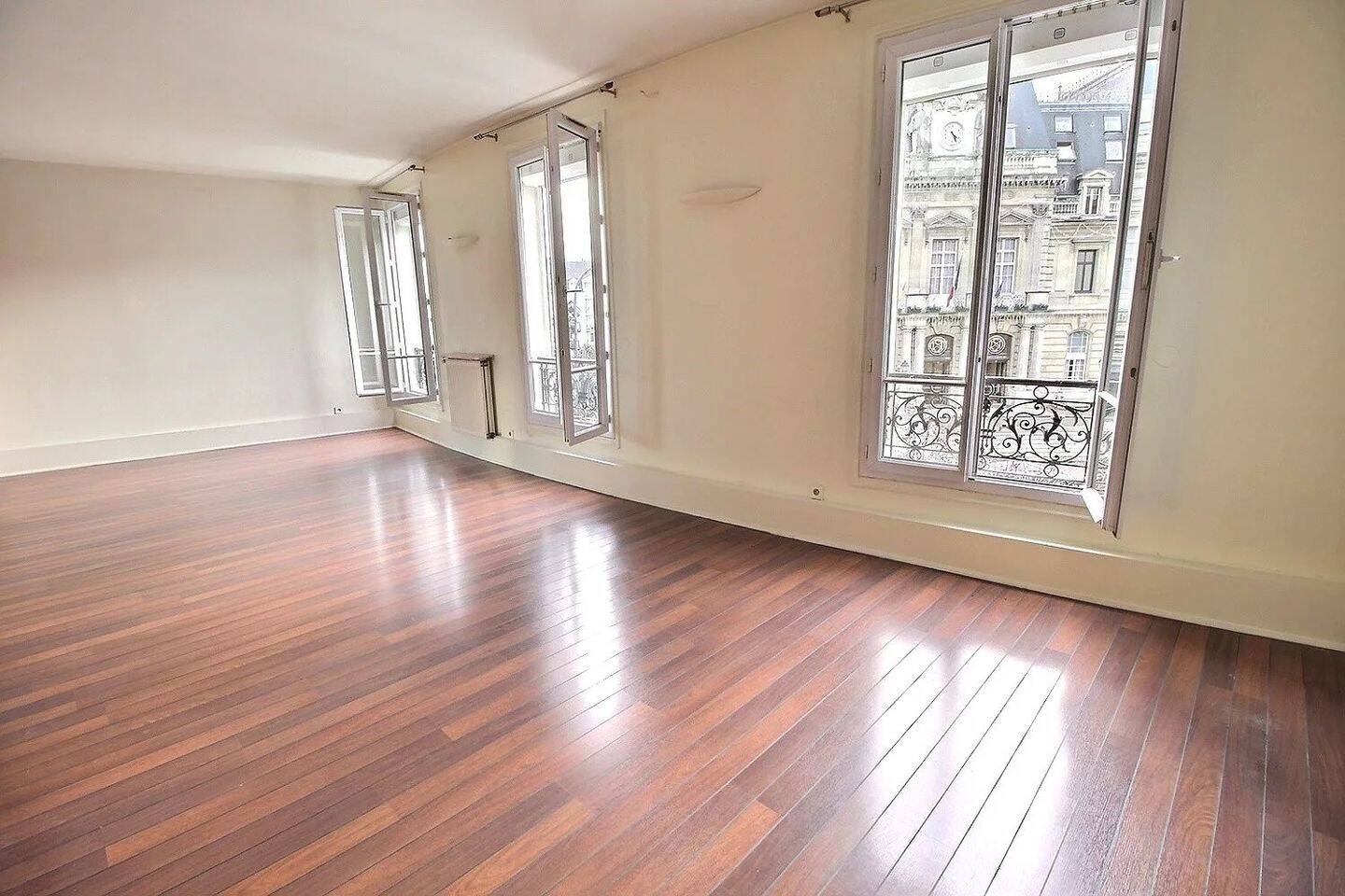 Maison à louer, 113m², SAINT MAUR DES FOSSES