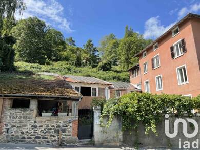 Maison à vendre 299 000 € 8 pièces 6 chambres 314 m² 1 174 m² de terrain Courzieu 69690
