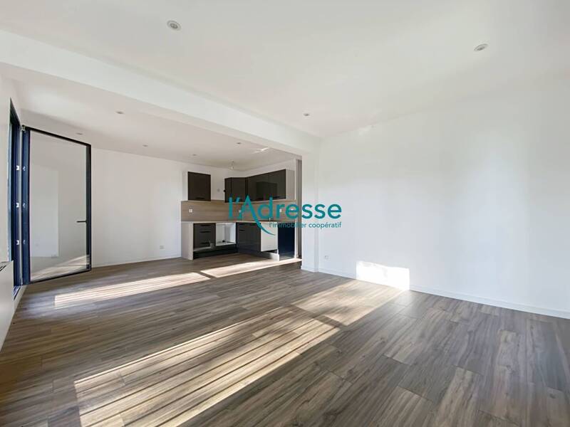 Maison à louer, 63m², SERAINCOURT