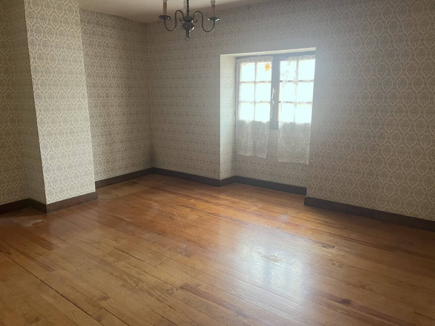Maison à vendre, 195m², SAUVETERRE DE BEARN