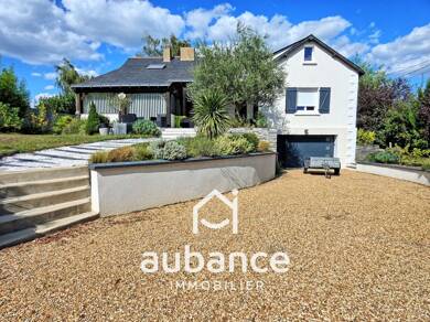 Maison à vendre 472 000 € 8 pièces 5 chambres 220 m² 1 689 m² de terrain Juigne sur Loire 49610