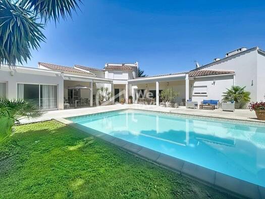 Villa à vendre 1 466 000 € 7 pièces 5 chambres 254 m² 1 301 m² de terrain Nord La Grande-Motte 34280