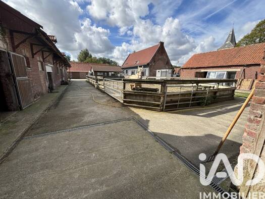 Maison à vendre 540 000 € 7 pièces 6 chambres 205 m² 6 045 m² de terrain Eringhem 59470