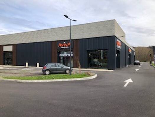 Local commercial à louer 14 500 € 1 300 m² de surface de vente Le Sablard Limoges 87000