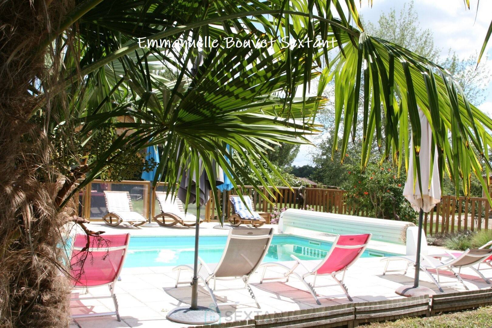 Maison à vendre, 401m², SIORAC EN PERIGORD