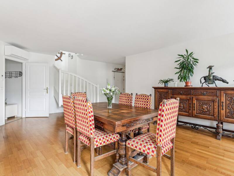 Maison à louer, 130m², PARIS 15E