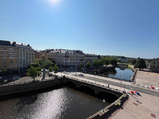 Appartement à vendre 273 000 € 5 pièces 4 chambres 151 m² Étage 4/4 Jean Jaurès Belfort 90000