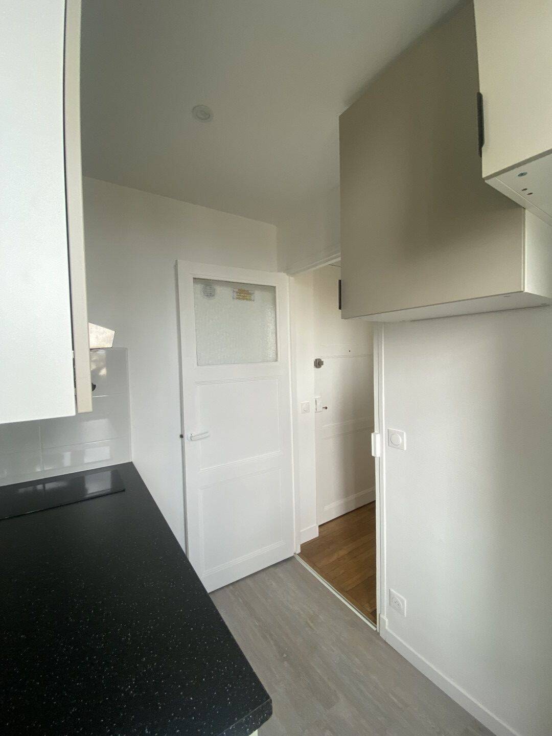 Maison à louer, 21m², VERSAILLES