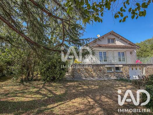 Maison à vendre 309 000 € 7 pièces 6 chambres 140 m² 1 200 m² de terrain Mouroux 77120