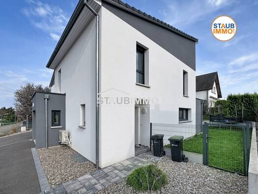 Maison à vendre 495 000 € 5 pièces 3 chambres 107 m² 312 m² de terrain Hégenheim 68220