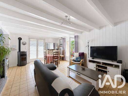 Maison à vendre 158 000 € 5 pièces 3 chambres 77 m² 915 m² de terrain Massérac 44290