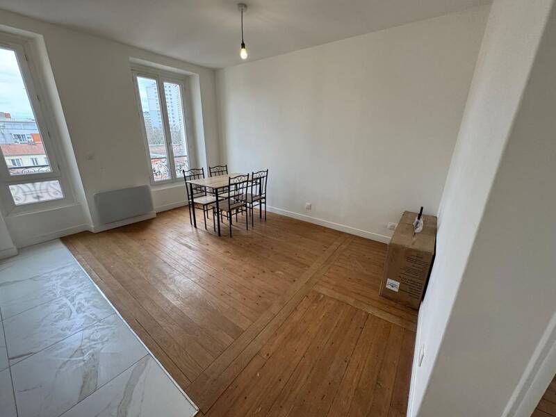 Maison à louer, 44m², IVRY SUR SEINE
