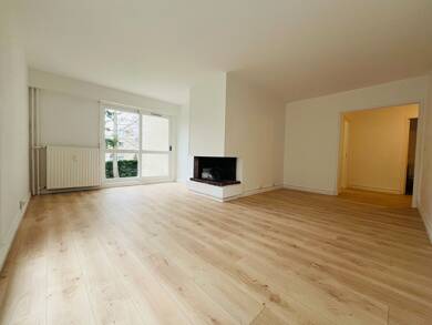 Appartement à louer 1 900 € 5 pièces 3 chambres 92 m² Bailly 78870