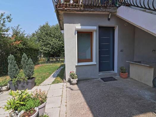 Appartement à vendre 408 000 € 4 pièces 3 chambres 89 m² RDC Doussard 74210