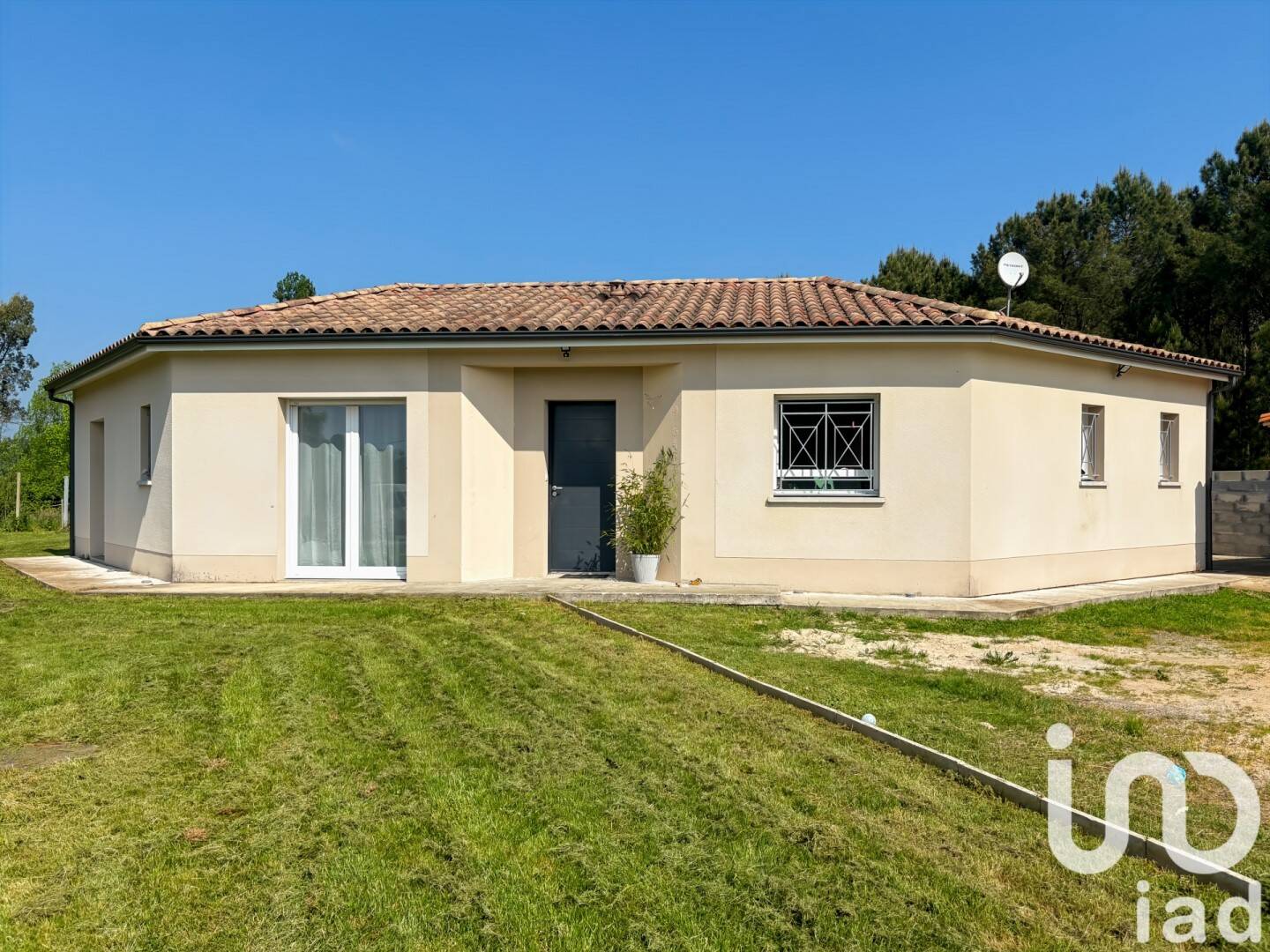 Maison à vendre, 102m², SAINT CHRISTOLY DE BLAYE