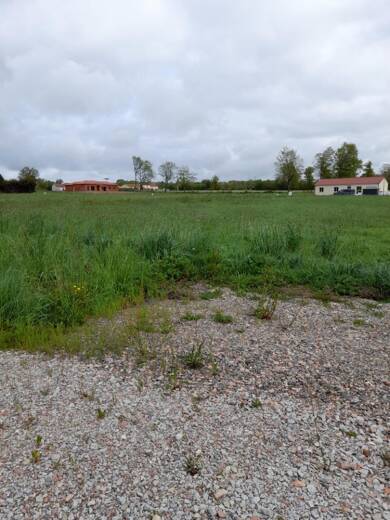 Terrain constructible à vendre 33 000 € 920 m² de terrain Saint-Maurice-les-Brousses 87800