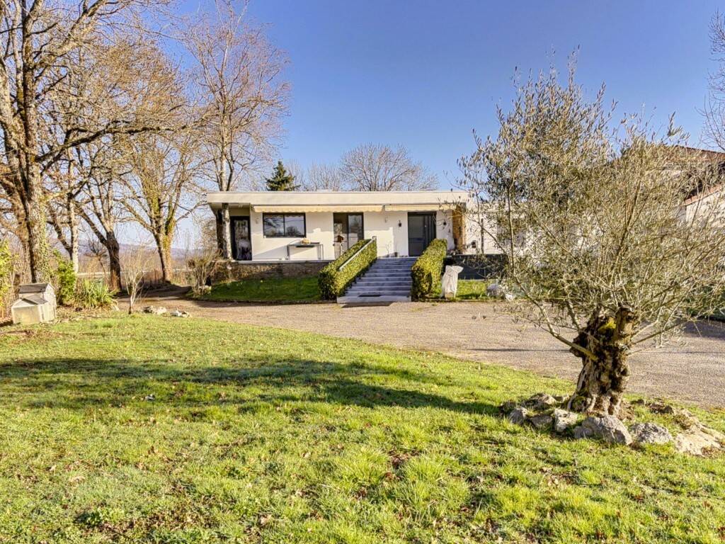 Maison à vendre, 180m², NEUVILLE SUR AIN