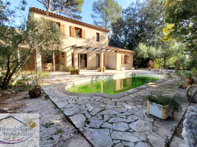 Maison à vendre, 128m², CUERS