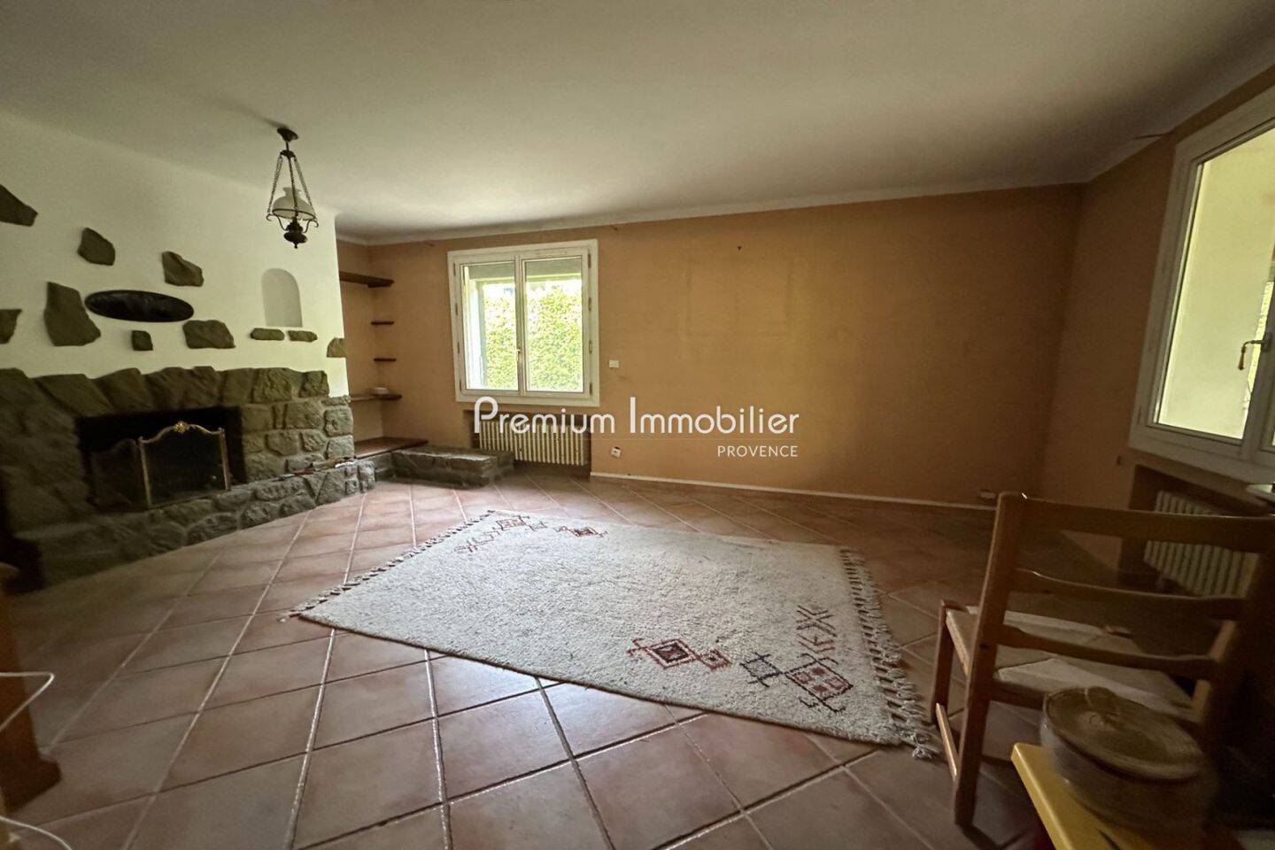 Maison à vendre, 180m², LE PUY SAINTE REPARADE