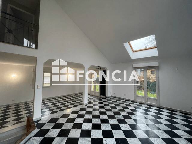 Maison à louer, 174m², TOURNES