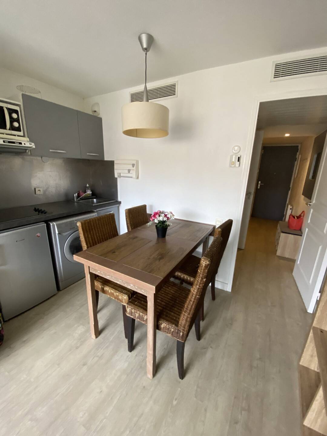 Maison à louer, 25m², CANNES