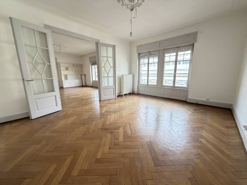 Maison à louer, 299m², STRASBOURG