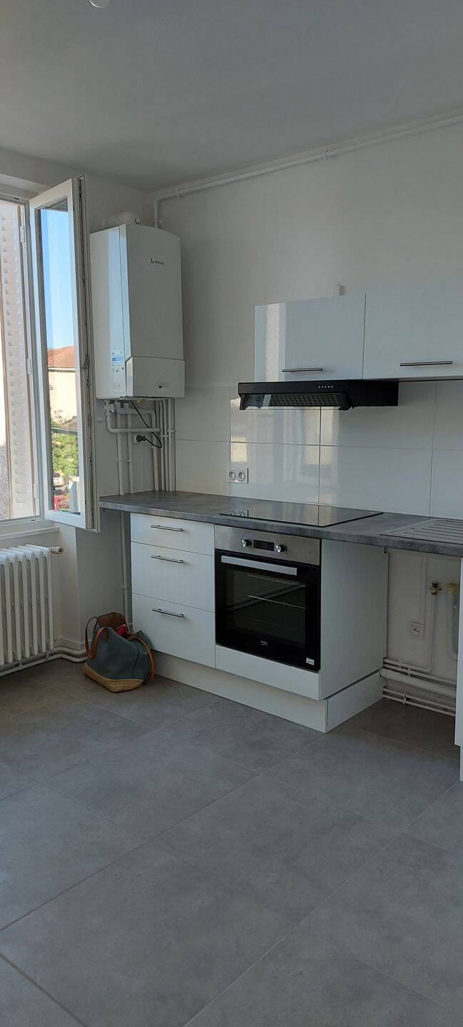 Maison à louer, 57m², BELLEVILLE