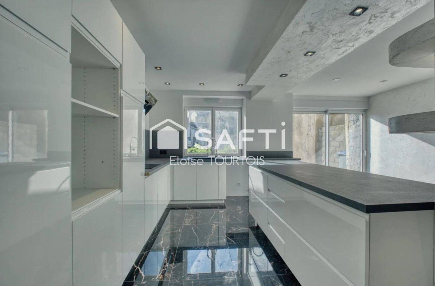 Maison à vendre, 184m², VAHL LES FAULQUEMONT
