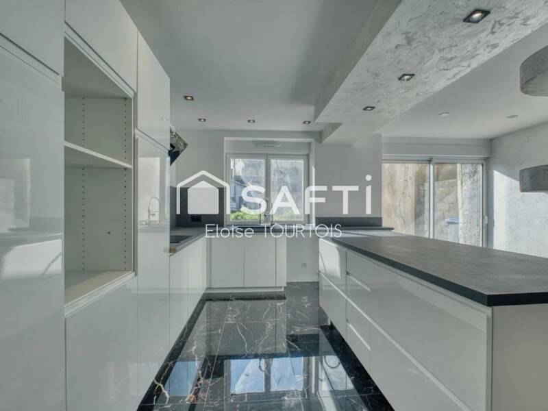 Maison à vendre, 184m², VAHL LES FAULQUEMONT