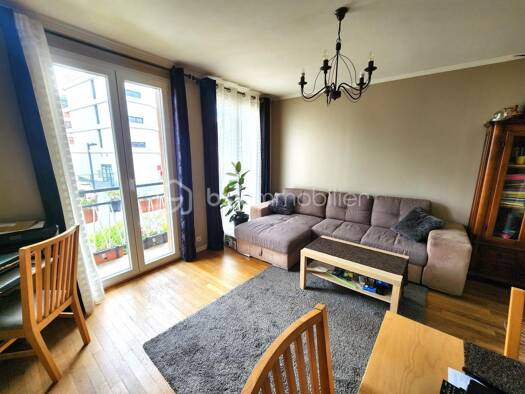 Appartement à vendre 190 000 € 2 pièces 1 chambre 42 m² Étage 1/3 Parcs Romainville 93230