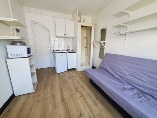 Studio à louer 228 € 1 pièce 11,5 m² RDC dès le 21/04/2026 Bressuire 79300